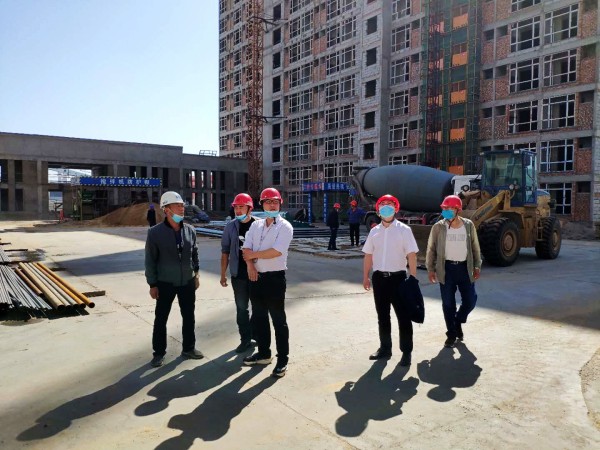 陕煤建设澄合分公司承建的小保当一、二号矿井职工公寓工程主体及砌体结构顺利通过验收