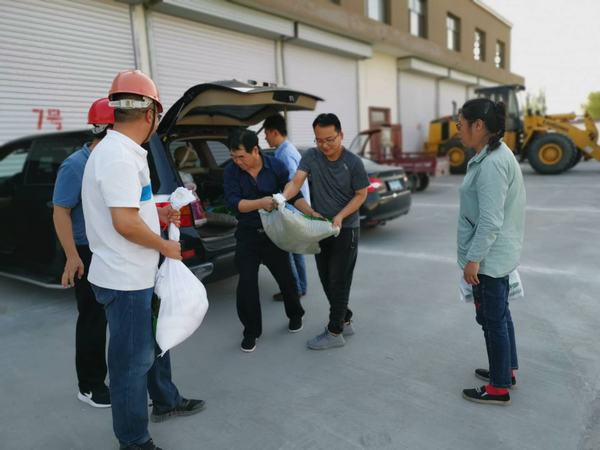 陕煤建设韩城分公司奏响“慰问+调研”双重和谐曲