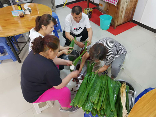 陕煤建设机电安装公司：疫情期间的“端午情”