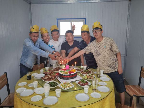 陕煤建设矿建二公司：暖心生日会镌刻盛夏好时光