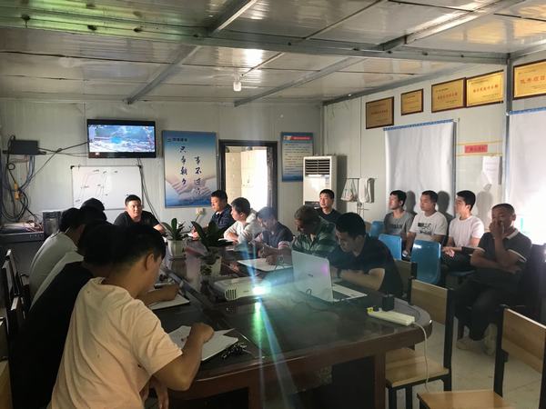 陕煤建设矿建二公司车村项目部举行二期开工誓师活动