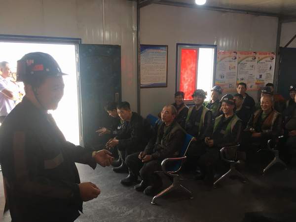 小保当项目部：亲身经历让“安全之声”传班组