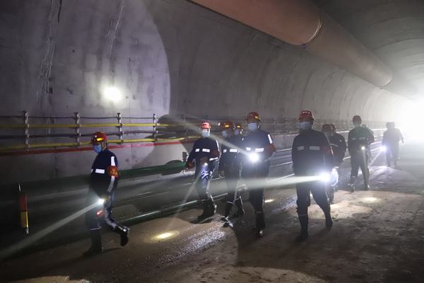 陕煤建设矿建二公司开展“煤矿安全生产标准化”内部对标活动