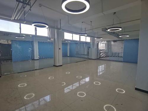 陕煤建设铜煤公司第二十一项目部承建的职工住宅楼生活超市改造工程通过验收