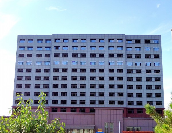 陕煤建设澄合分公司第十二项目部承建的曹家滩3#4#公寓楼工程提前顺利实现移交