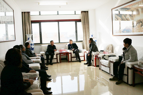 对标学习强党建  凝心聚力促发展