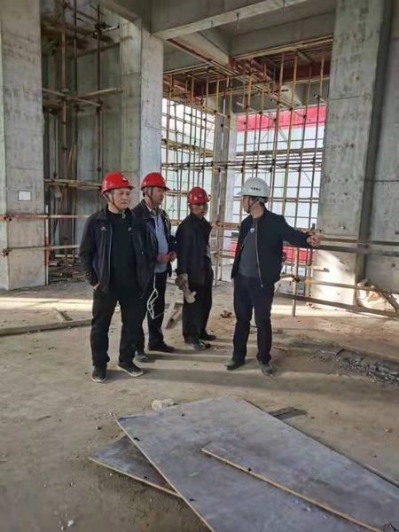 陕煤建设天工公司中储粮项目部开展查隐患、堵漏洞、找盲区、补短板安全生产大检查活动