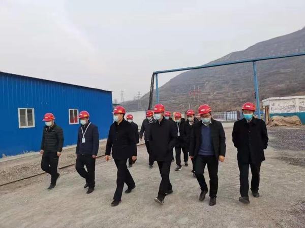 陕西省煤监局领导莅临陕煤建设矿建二公司王峰项目部检查指导工作