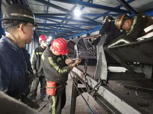 【春节一线报道】陕煤建设机电安装公司春节完成黄陵二号矿111胶带更换