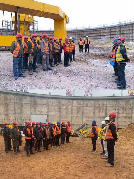 陕煤建设天工公司土建十七部两台145t堆取料机超危大吊装顺利完成