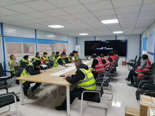 陕煤建设铜煤公司基层项目部加快搭建安全信息化数字平台不断提升安全管理能力