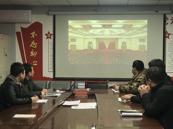 陕煤建设矿建二公司冶坪项目部深学党史守初心党员力行记使命