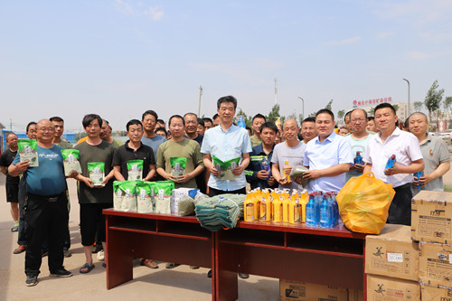 清凉到一线 真情嘱安全