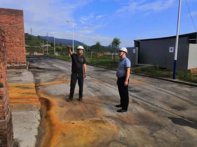 赵敬凯深入陕煤建设洗选煤运营公司左权洗煤厂项目部指导工作