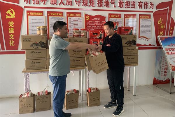 陕煤建设矿建二公司：中秋慰问在一线情暖职工到基层