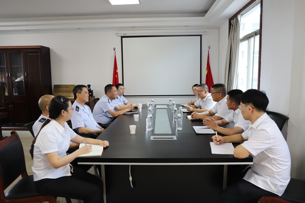 汉中市税务局第二稽查局来陕煤建设汉中分公司走访座谈