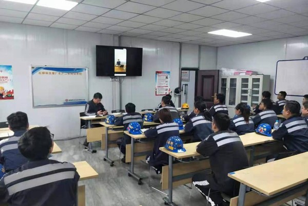 陕煤建设洗选煤运营公司第三项目部:创新班前会模式,筑牢安全“第一道防线”