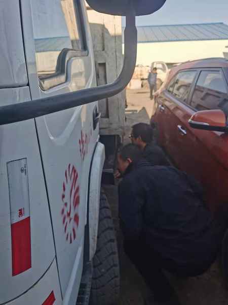 陕煤建设煤矿运营服务分公司:强化冬季车辆检查 为安全运输保驾护航