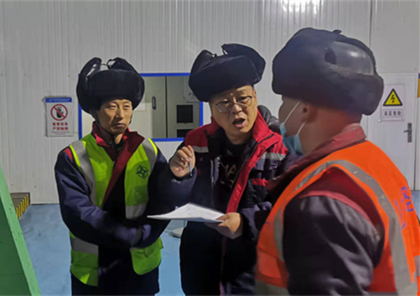 陕煤建设矿建三公司： 实干！冲刺！攻坚！