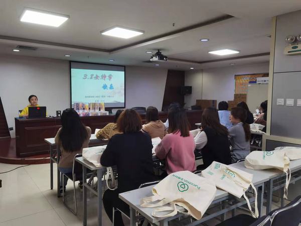 陕煤建设矿建二公司开展迎“三八”系列活动