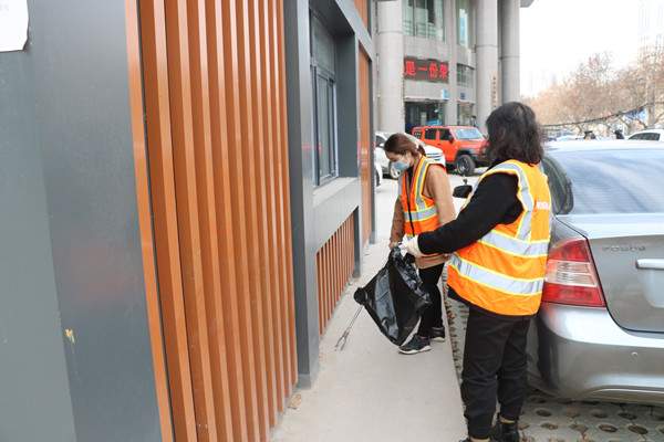 陕煤建设智慧泊车公司花样庆“三八”