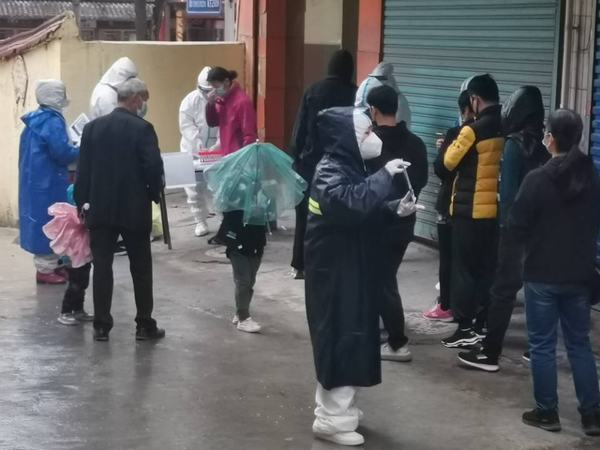 陕煤建设铜煤公司:践行“大白”精神 青年“疫”不容辞