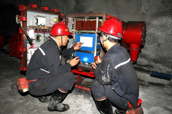 陕煤建设煤矿运营服务分公司：设备“望闻问切”保障安全运行