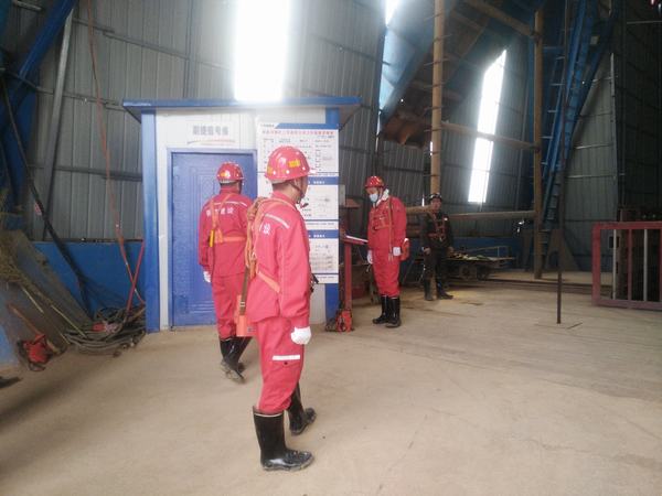 陕煤建设矿建二公司各单位扎实开展安全检查工作