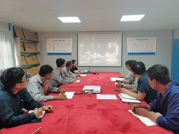 陕煤建设韩城分公司土建九项目部把好“清风”关