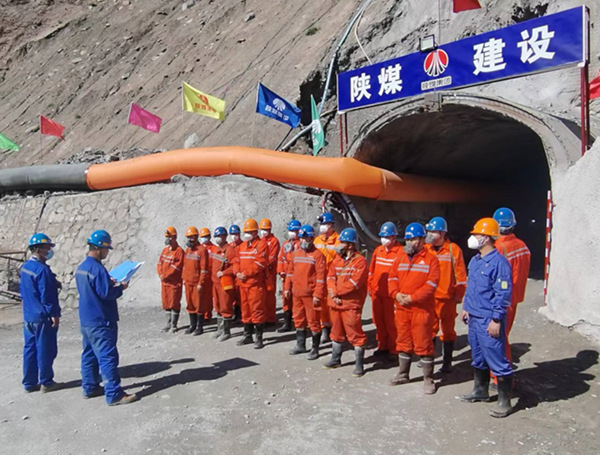 陕煤建设矿建三公司：“高颜值”工地引来业主“组团围观”