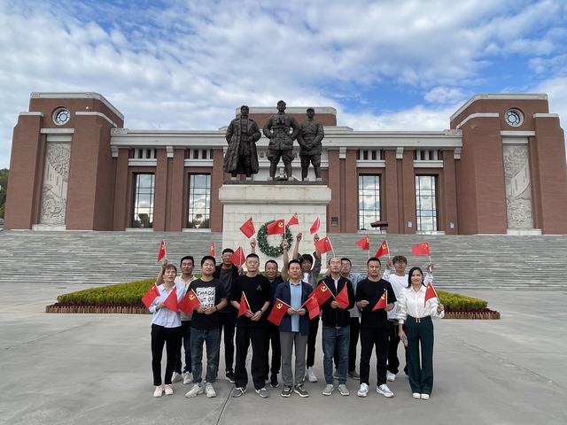 陕煤建设铜煤公司：第十一项目部党支部 开展“为祖国庆生 喜迎党的二十大”主题党日活动