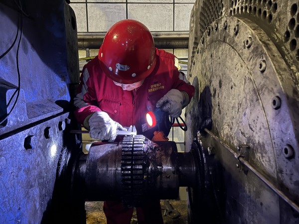 陕煤建设机电安装公司曹家滩项目部:冲刺年末“收官战”