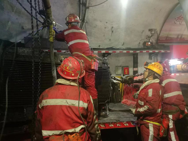 陕煤建设机电安装公司提前5小时完成5项检修任务