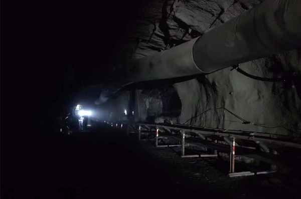 陕煤建设矿建三公司崔木项目部24盘区1#联络巷顺利贯通