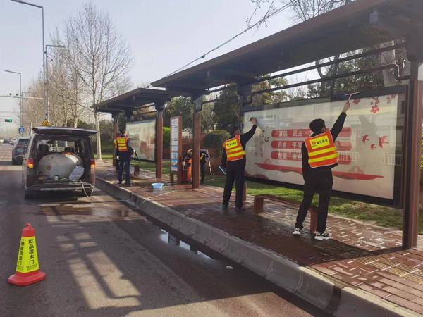 陕煤建设川耀公司开展“助力创卫 党员先行”主题党日活动