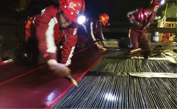 陕煤建设机电安装公司曹家滩项目部30小时完成6项月度检修任务