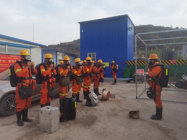 陕煤建设矿建二公司王峰项目部顺利完成启闭排瓦斯工作