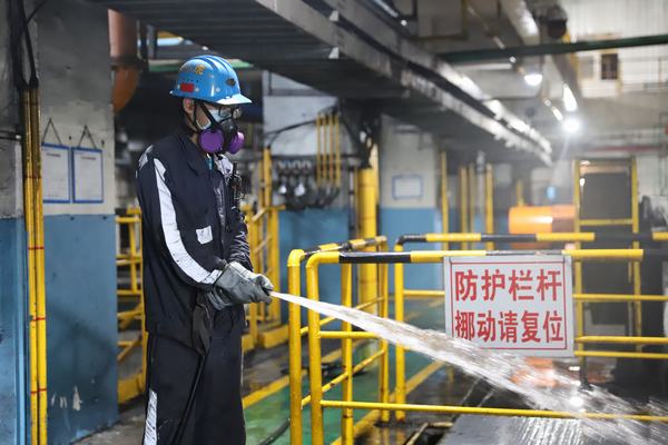 陕煤建设洗选煤运营公司红柳林洗煤厂项目部：“三拳出击”打好环保标准化“组合拳”