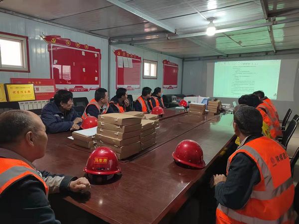 陕煤建设天工公司土建十七项目部：筑牢“雨季三防”安全堤