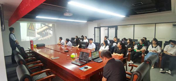 陕煤建设大秦置业公司：开展消防安全培训及应急演练