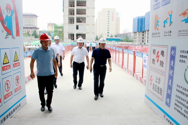 王明智深入铜煤公司讲授主题教育专题党课并调研指导工作