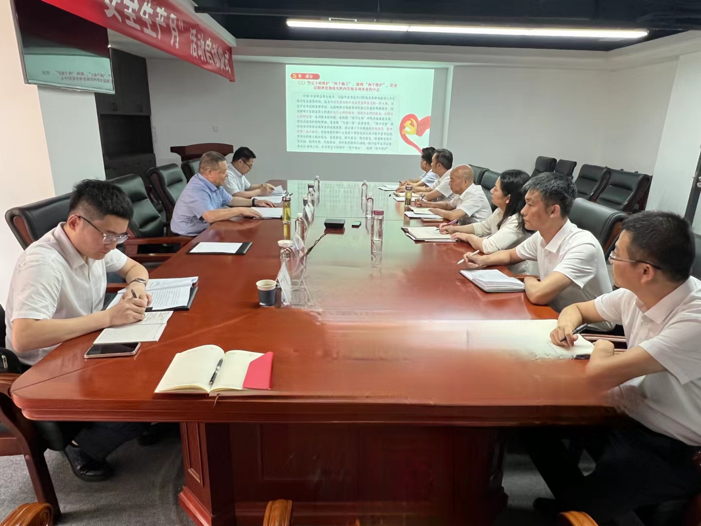 宁兴刚在党建联系点开展主题教育宣讲和讲党课