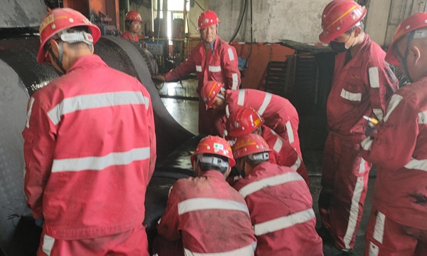 陕煤建设机电安装公司曹家滩项目部38小时完成三项检修任务