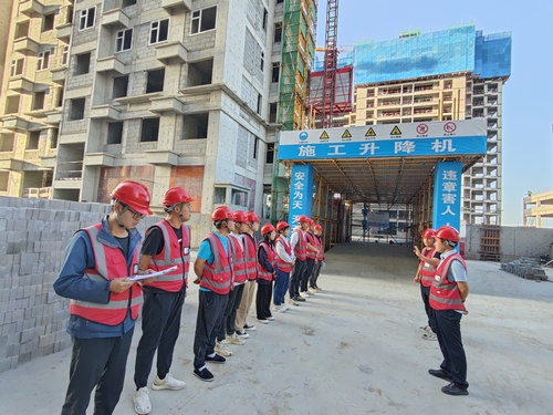 陕煤建设榆林公司第六项目部：战高温斗酷暑 奏响夏日生产主旋律