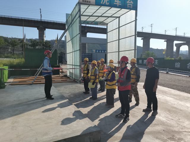 陕煤建设韩城分公司土建十一项目部: 瞄准“靶心”齐发力 牢筑“堤坝”共安全