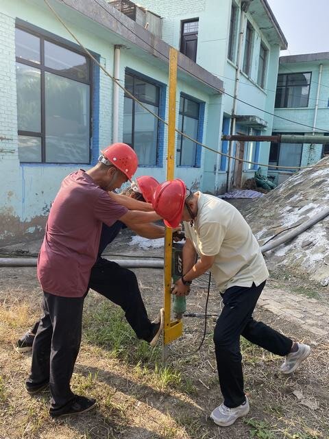 陕煤建设韩城分公司安装五项目部：打接地极的“小神器”诞生了