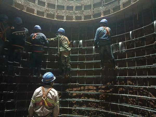 陕煤建设矿建三公司董东项目部：“双节”施工进度创佳绩