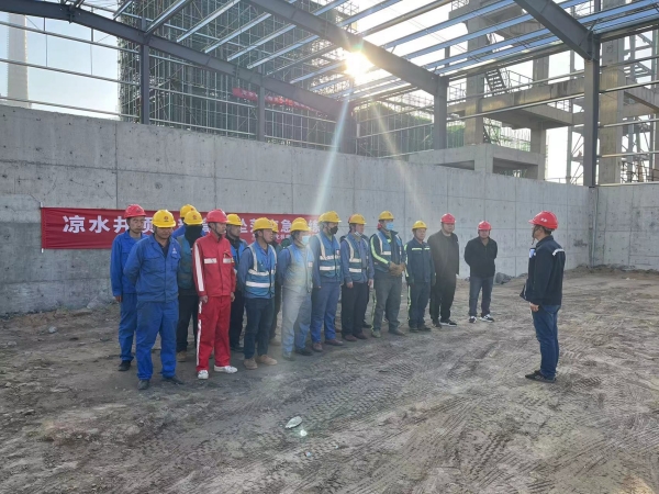 陕煤建设机电安装公司凉水井项目部开展高处坠落演练活动