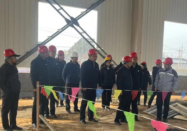 陕煤集团副总经理杜平一行莅临韩城煤矸石项目检查指导工作