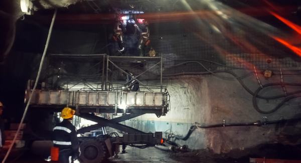 陕煤建设渭南分公司第二安装项目部:齐心协力攻坚克难 轮班值守督促履约